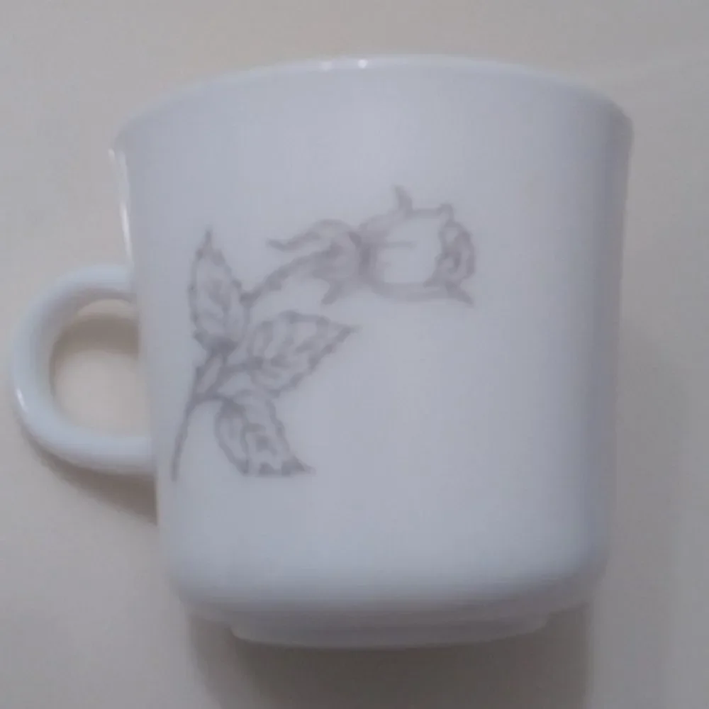 Corningware Cups  - Picture 2 of 5